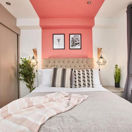 3 Bedroom, En - Perfect For Groups! アパート *